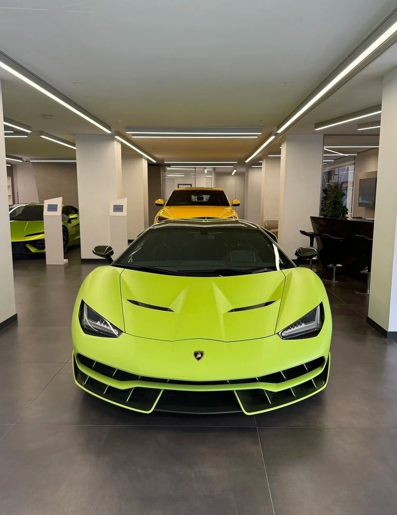 Siêu xe Lamborghini với phong cách hiện đại