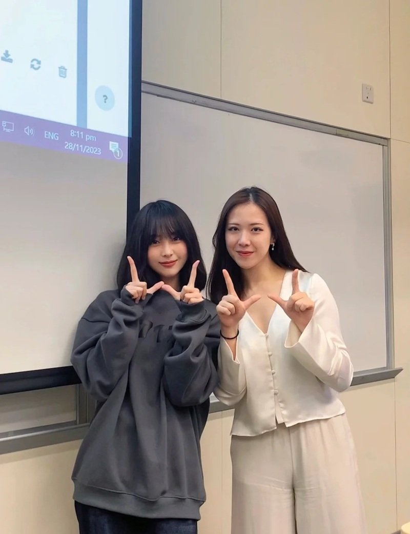 hình ảnh thầy cô và học sinh 17