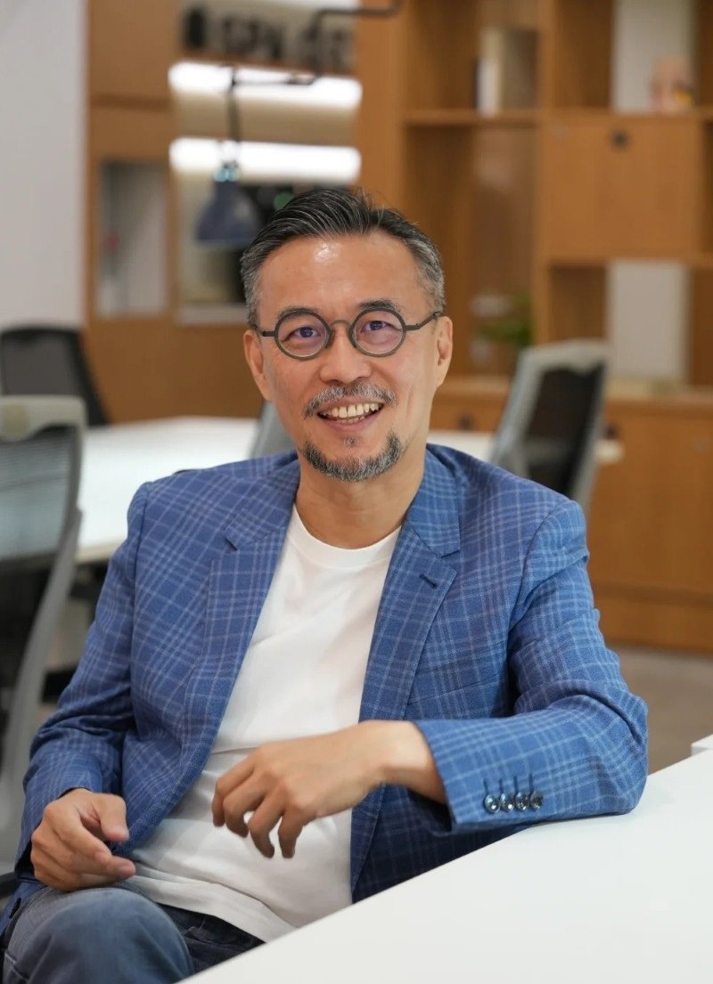 hình ảnh tổng tài 18