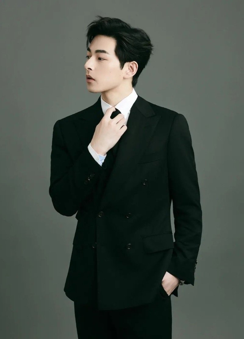 hình ảnh tổng tài 22