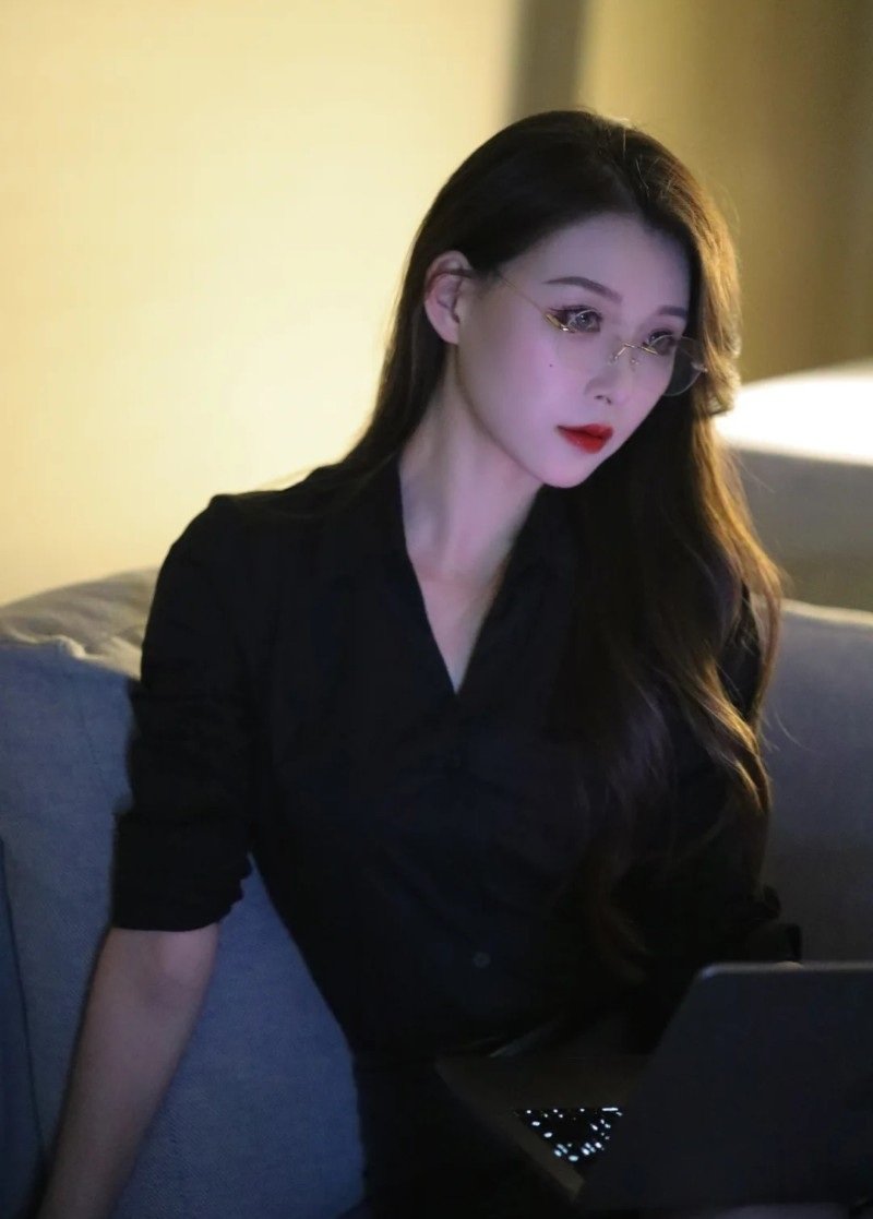 hình ảnh tổng tài 5