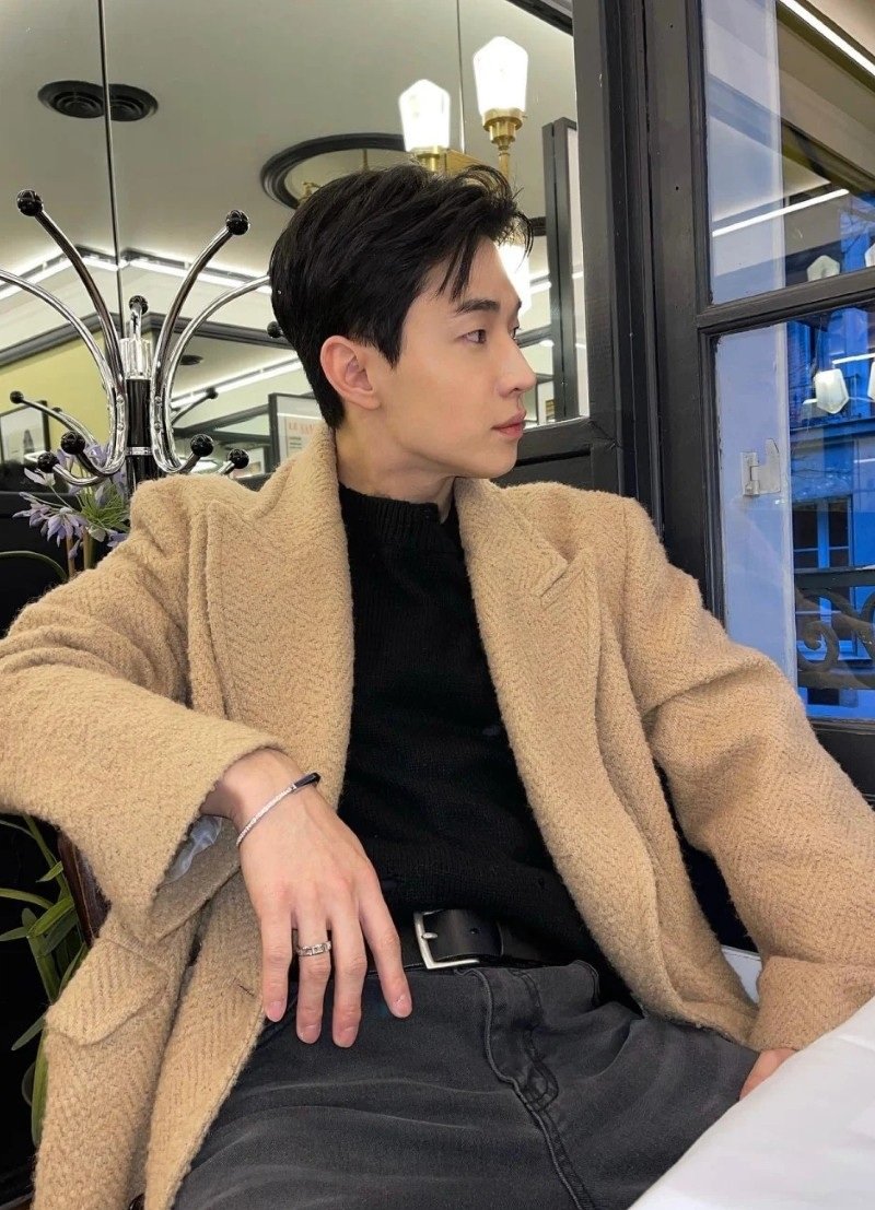 hình ảnh tổng tài 7