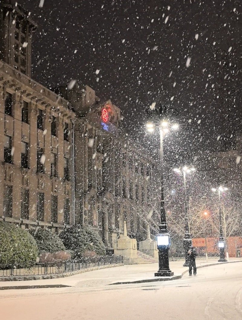 hình ảnh tuyết rơi đẹp nhất 21