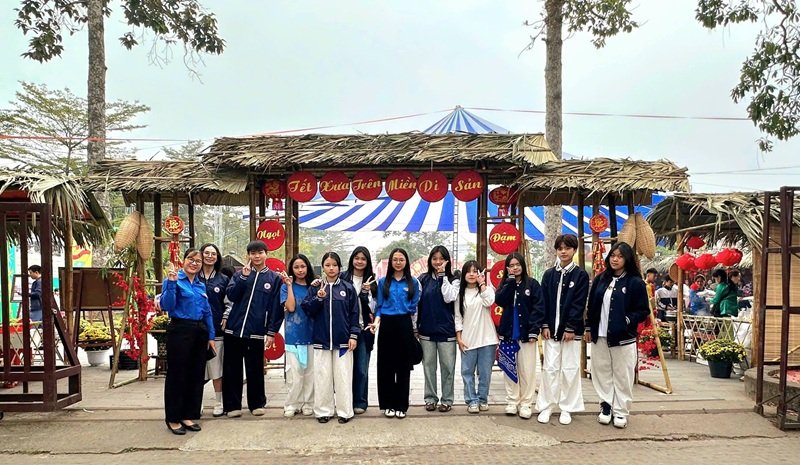 hình ảnh đoàn viên thanh niên 21