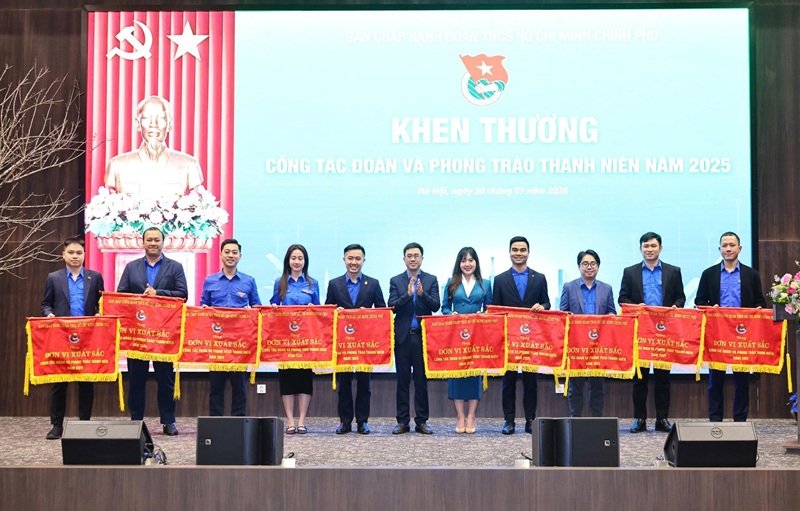 hình ảnh đoàn viên thanh niên 22