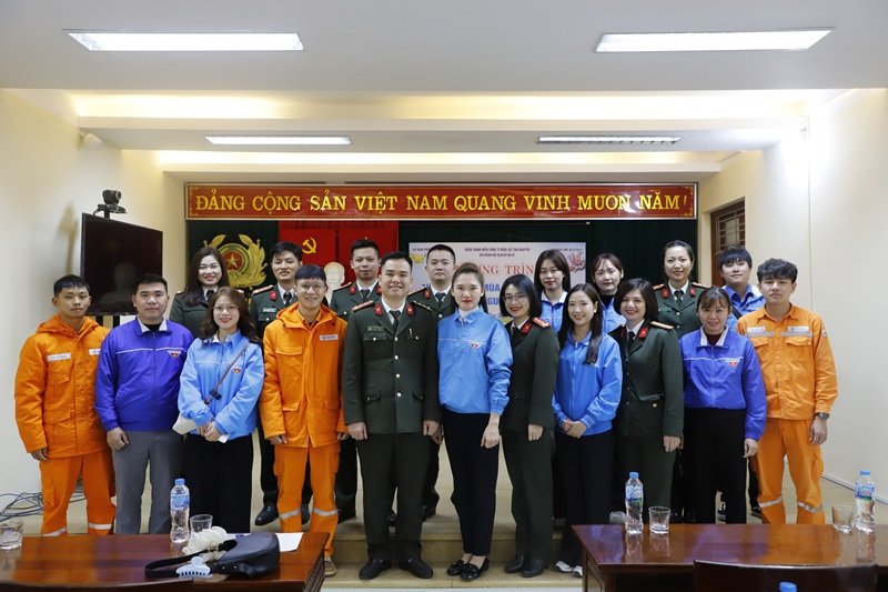 hình ảnh đoàn viên thanh niên 28