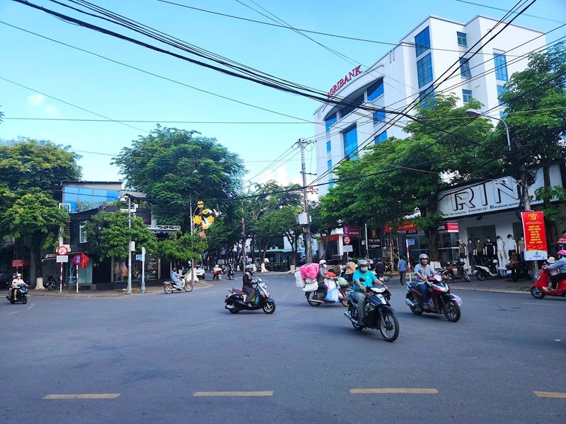 hình ảnh tham gia giao thông 10