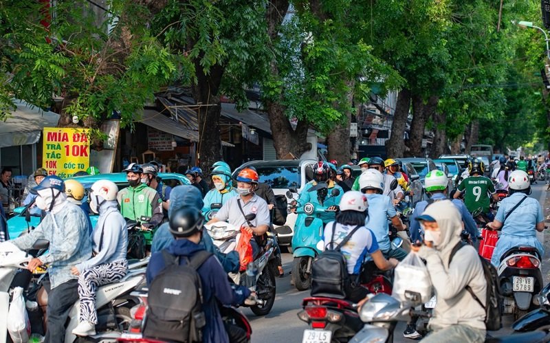 hình ảnh tham gia giao thông 17