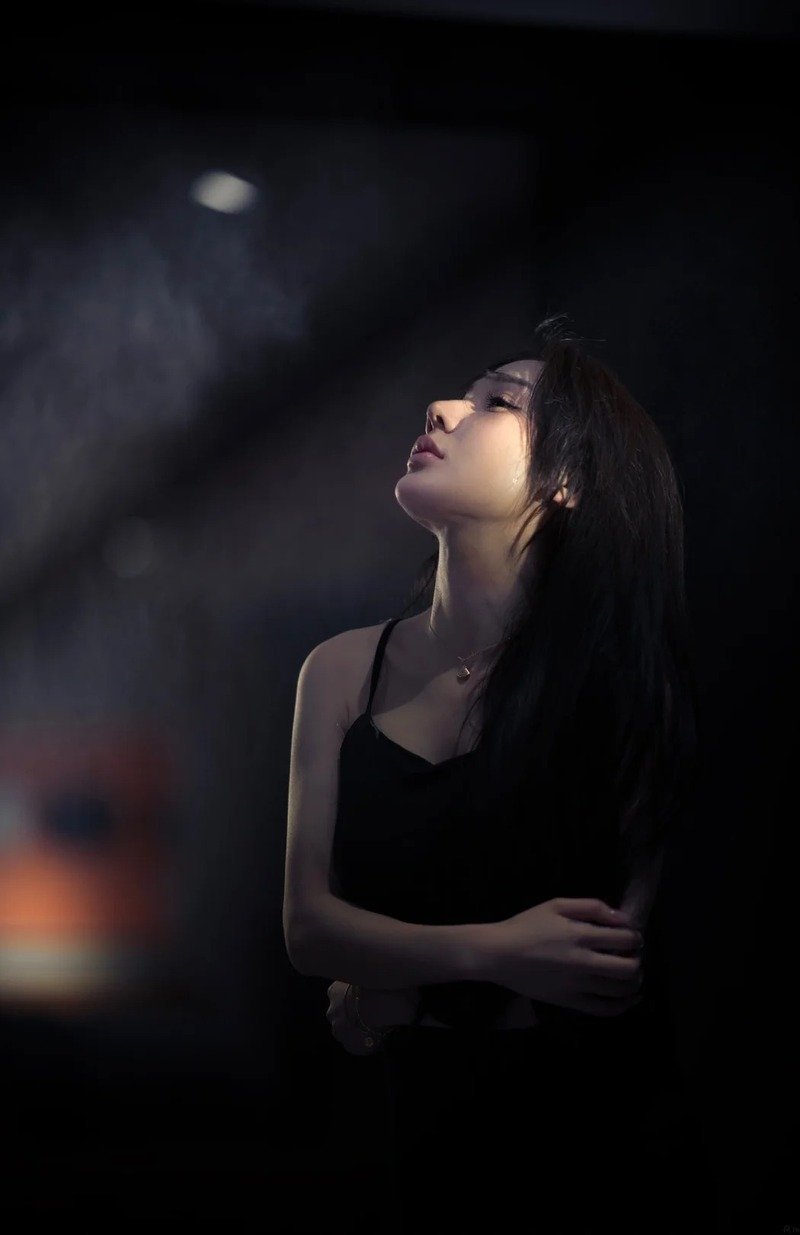 ảnh buồn tâm trạng con gái 17