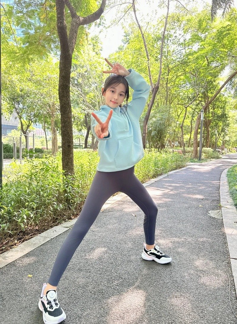 ảnh gái k11 27