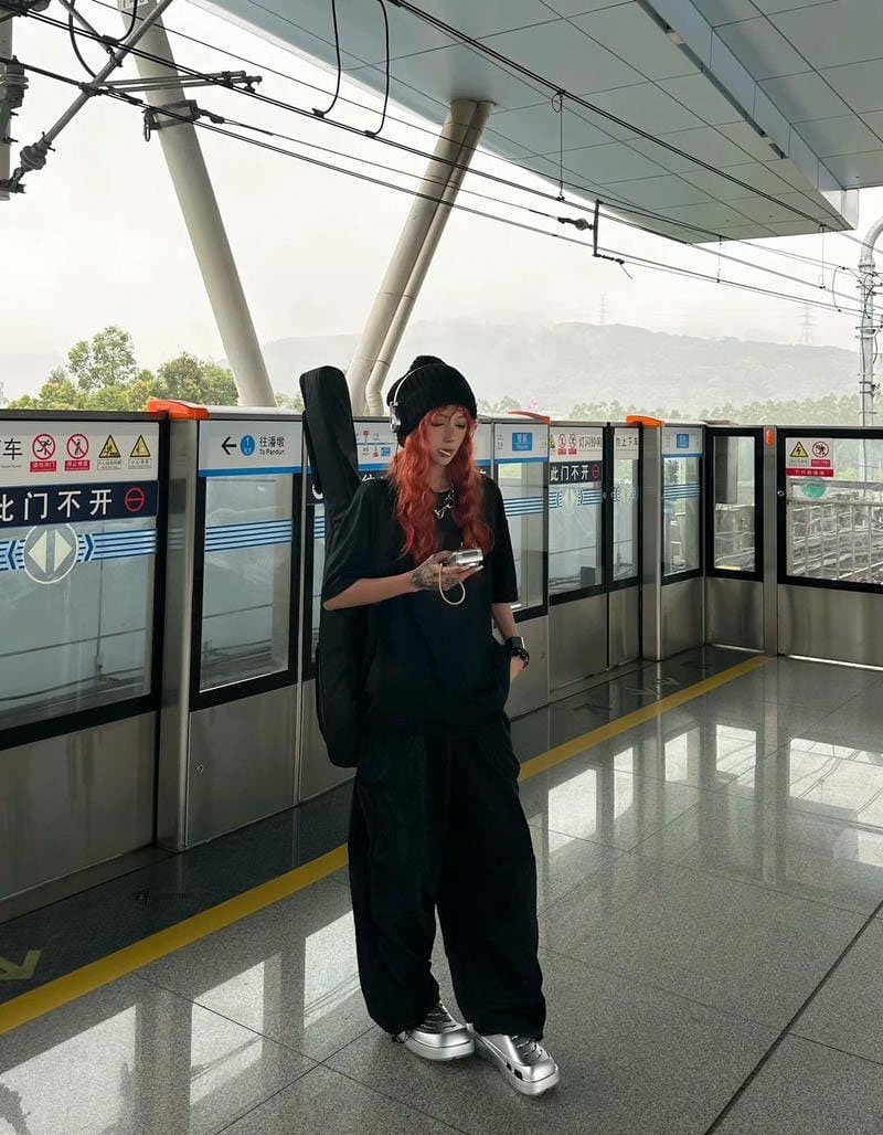 ảnh gái trung quốc ngầu xăm hình