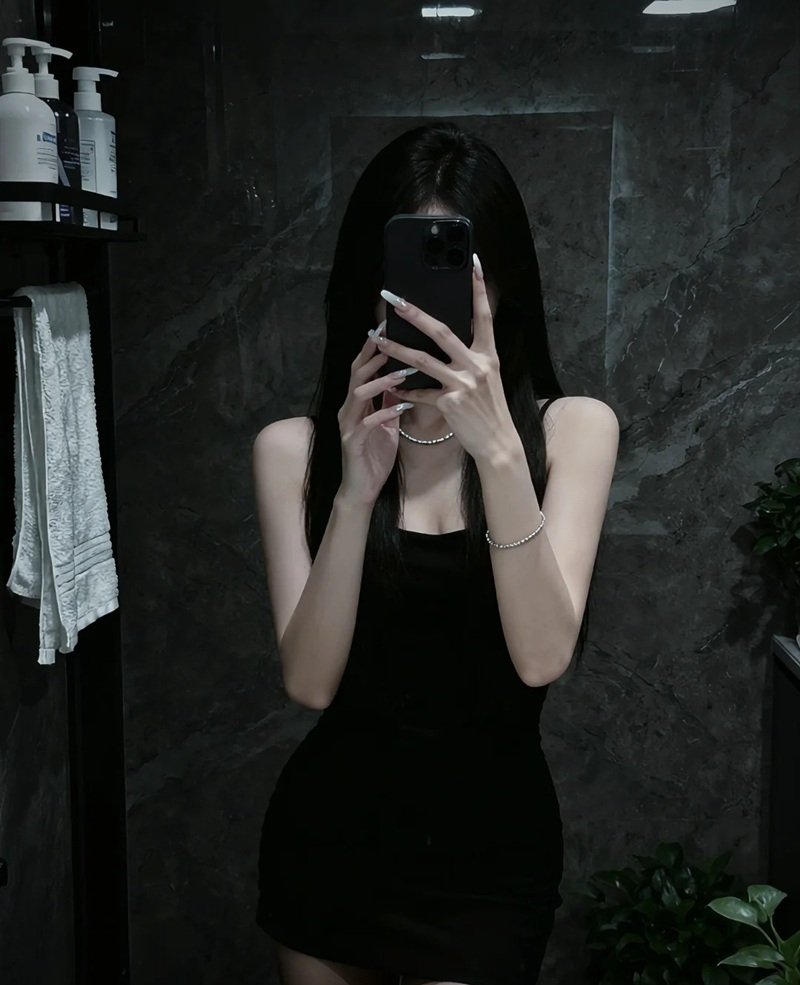 ảnh gái xinh che mặt 1