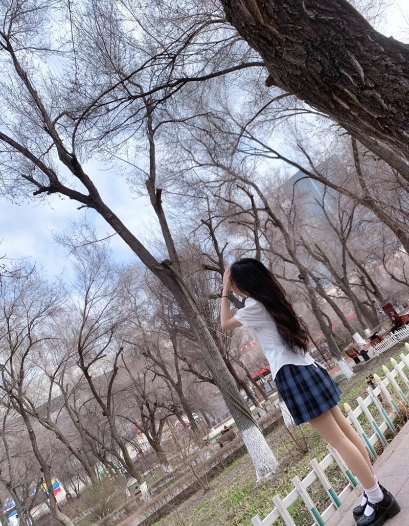 ảnh gái xinh che mặt 2011 8