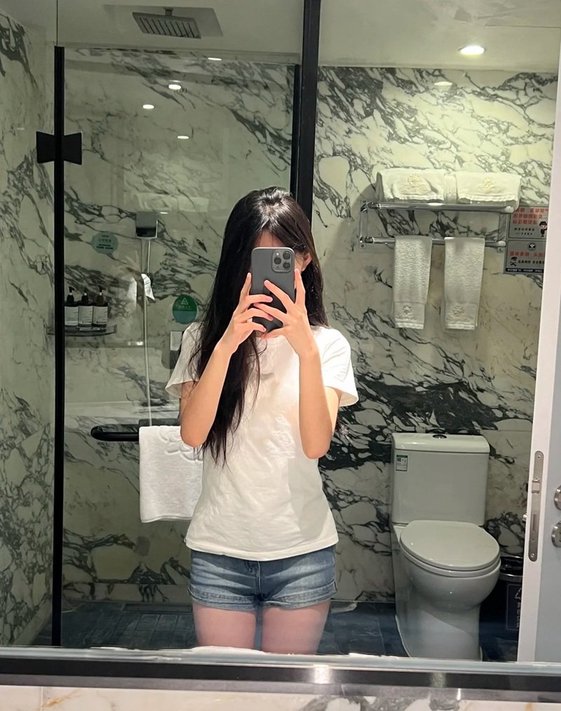 ảnh gái xinh che mặt 2012 32