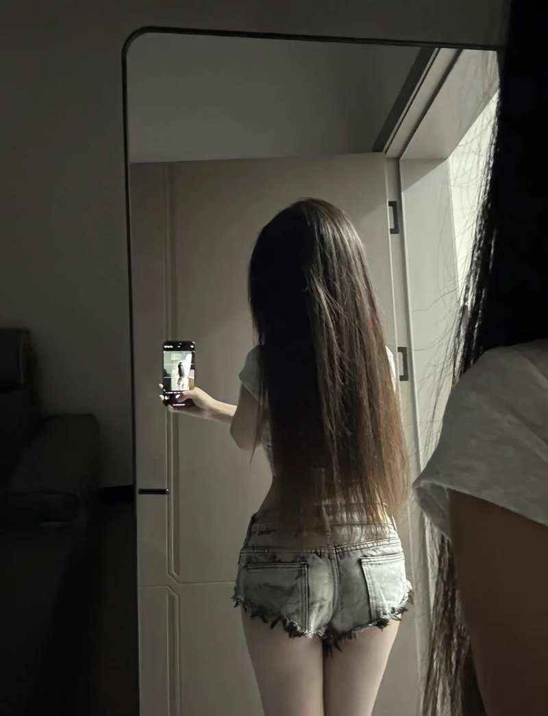 ảnh gái xinh che mặt 30