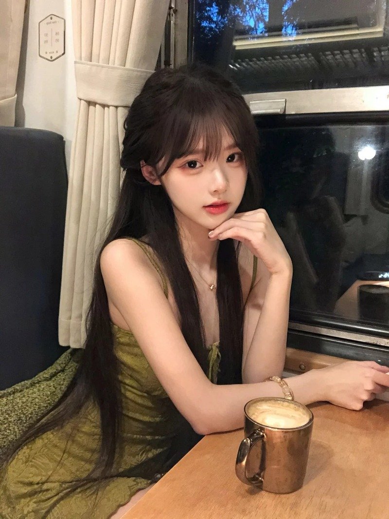 ảnh gái xinh cười 10