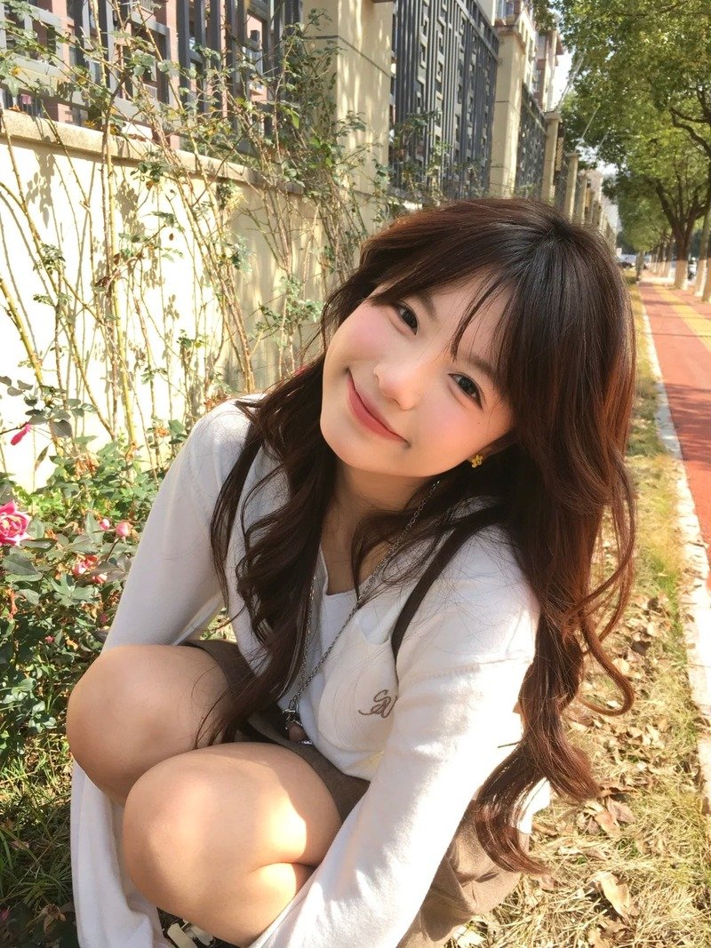 ảnh gái xinh cười 13
