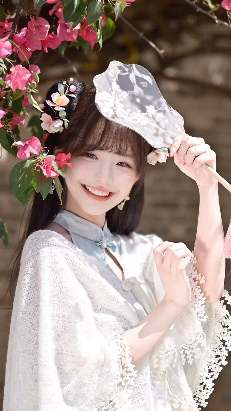 ảnh gái xinh cười 18