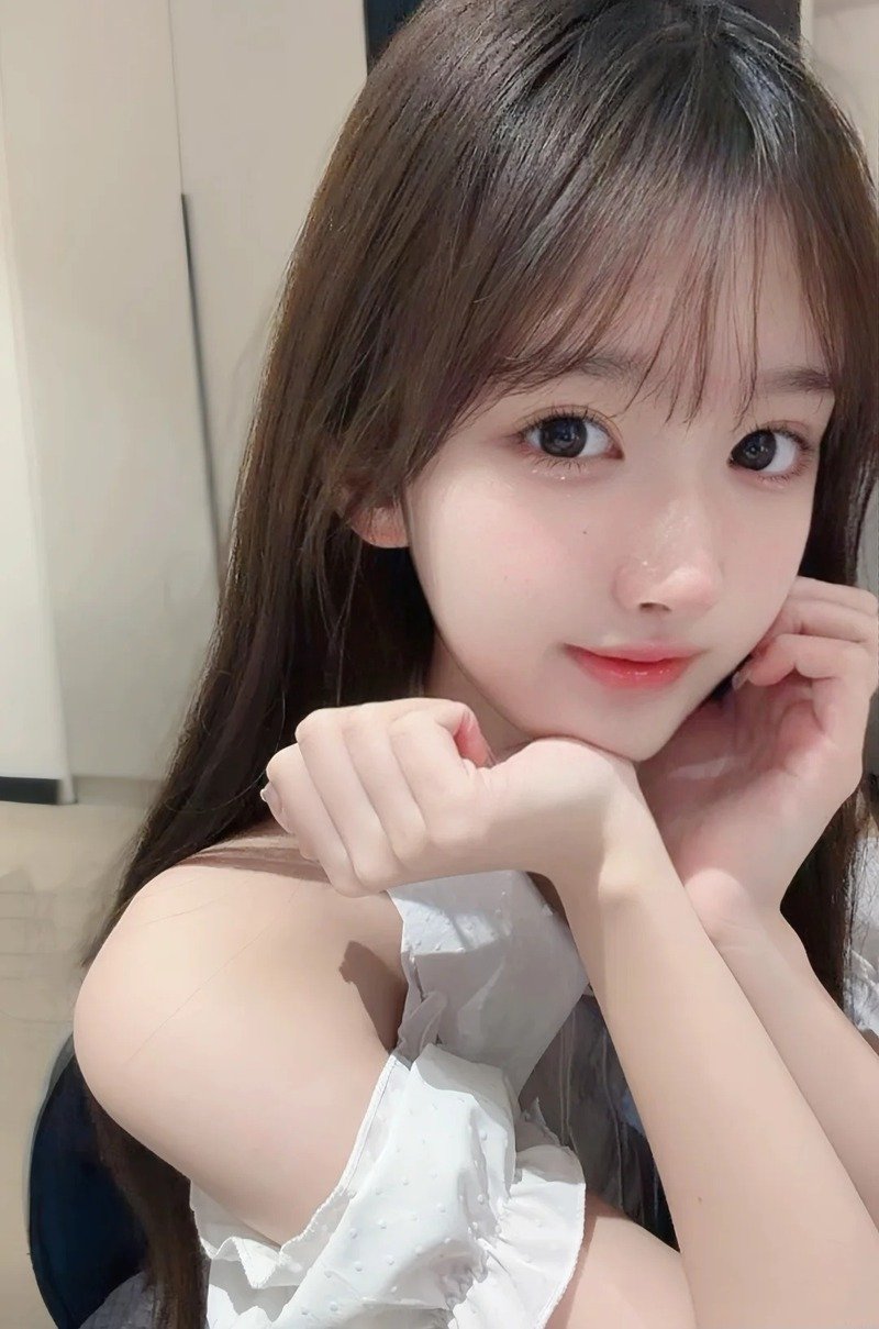 ảnh gái xinh cười 2