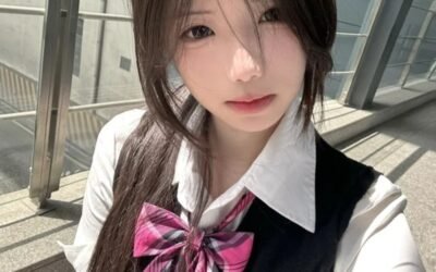 237+ ảnh gái xinh lớp 10 với phong cách trẻ trung được yêu thích