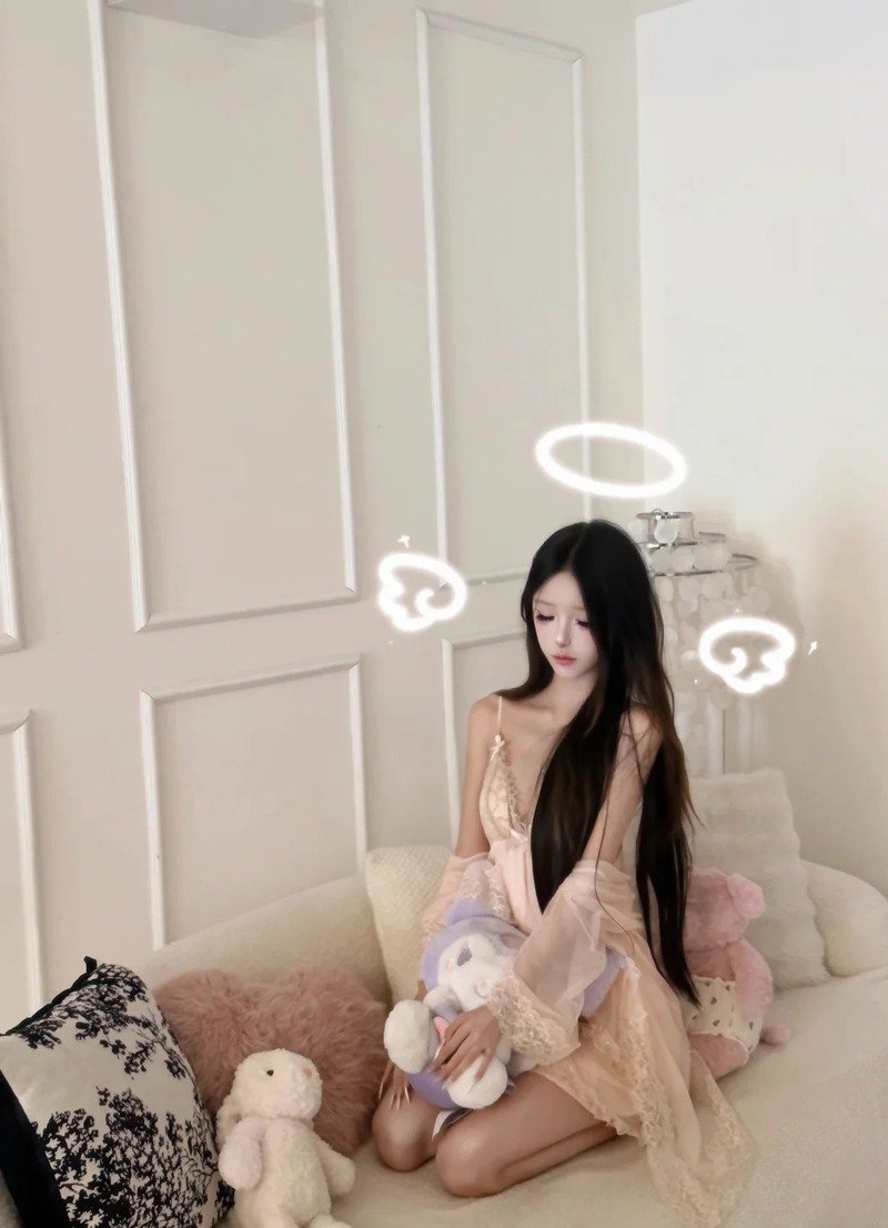 ảnh gái xinh mặc đồ ngủ