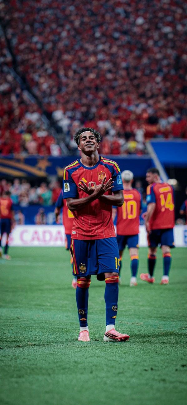 ảnh lamine yamal ngầu 20