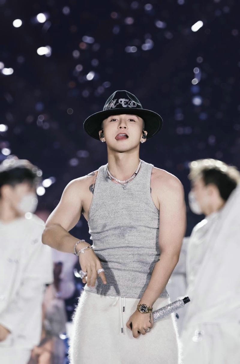 ảnh sơn tùng ngầu 6