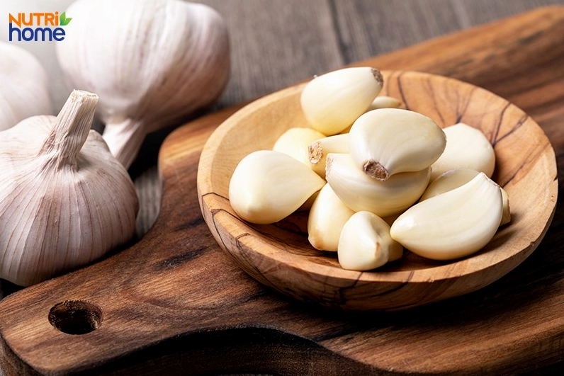 bệnh gút nên ăn gì, tỏi
