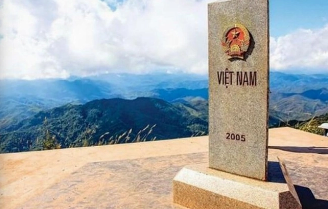 Biển báo tại điểm cực Tây