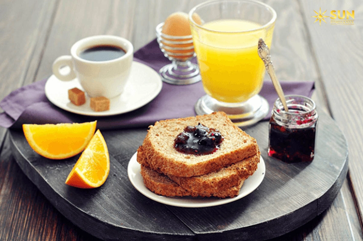 Bữa sáng giảm cân hiệu quả với trái cây và rau xanh