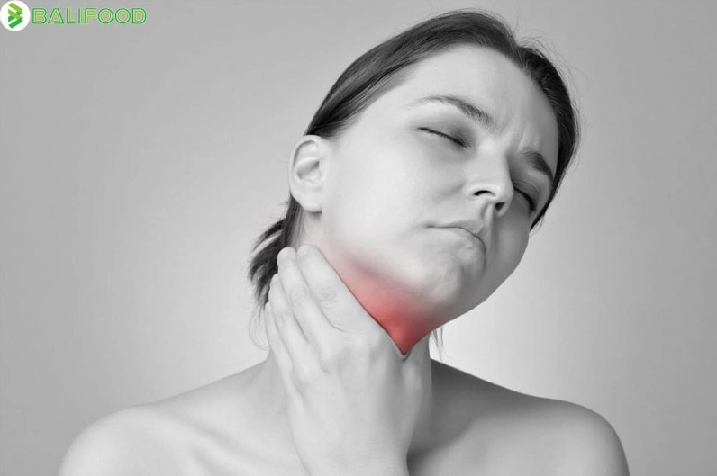 Cảnh báo về tác dụng phụ khi ăn hạt mắc ca quá mức