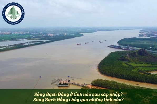 Cảnh quan sông Bạch Đằng hùng vĩ