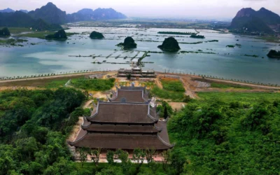 Chùa Tam Chúc ở tỉnh nào? Khám phá ngôi chùa lớn nhất thế giới
