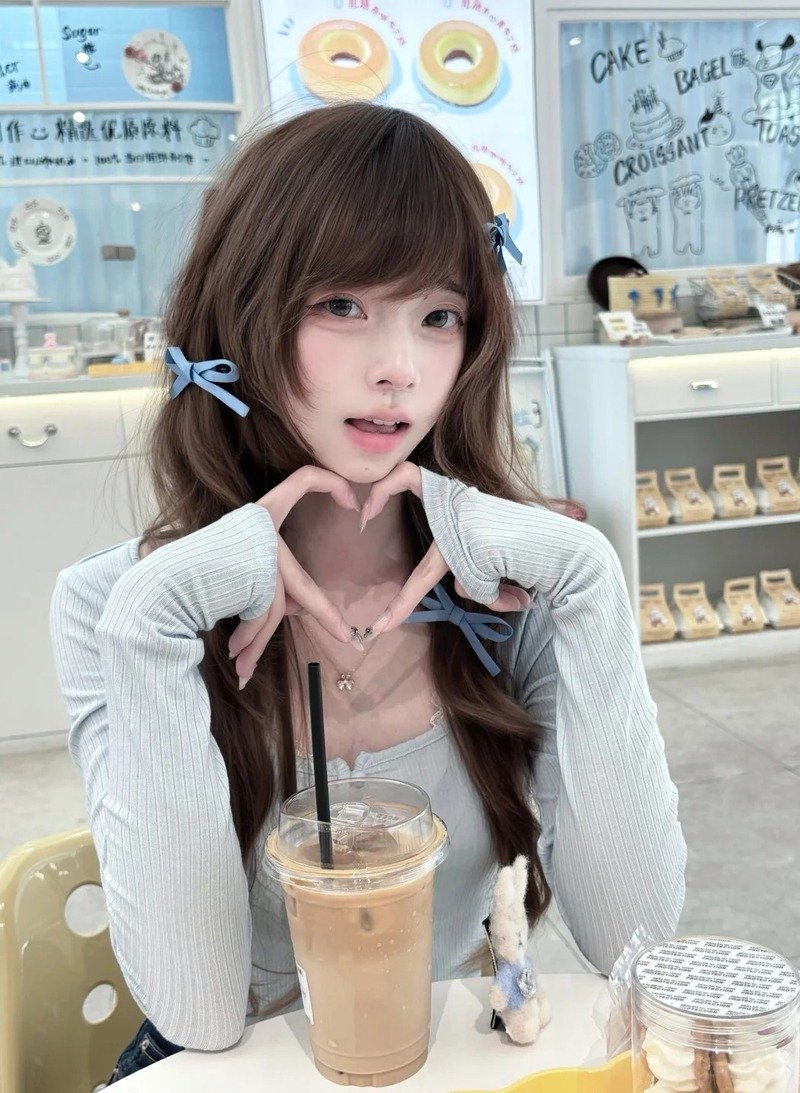 con gái avatar màu xanh dương cute 28