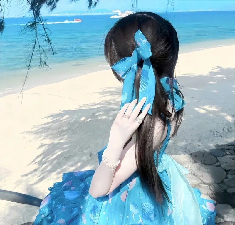 con gái avatar màu xanh dương cute 7