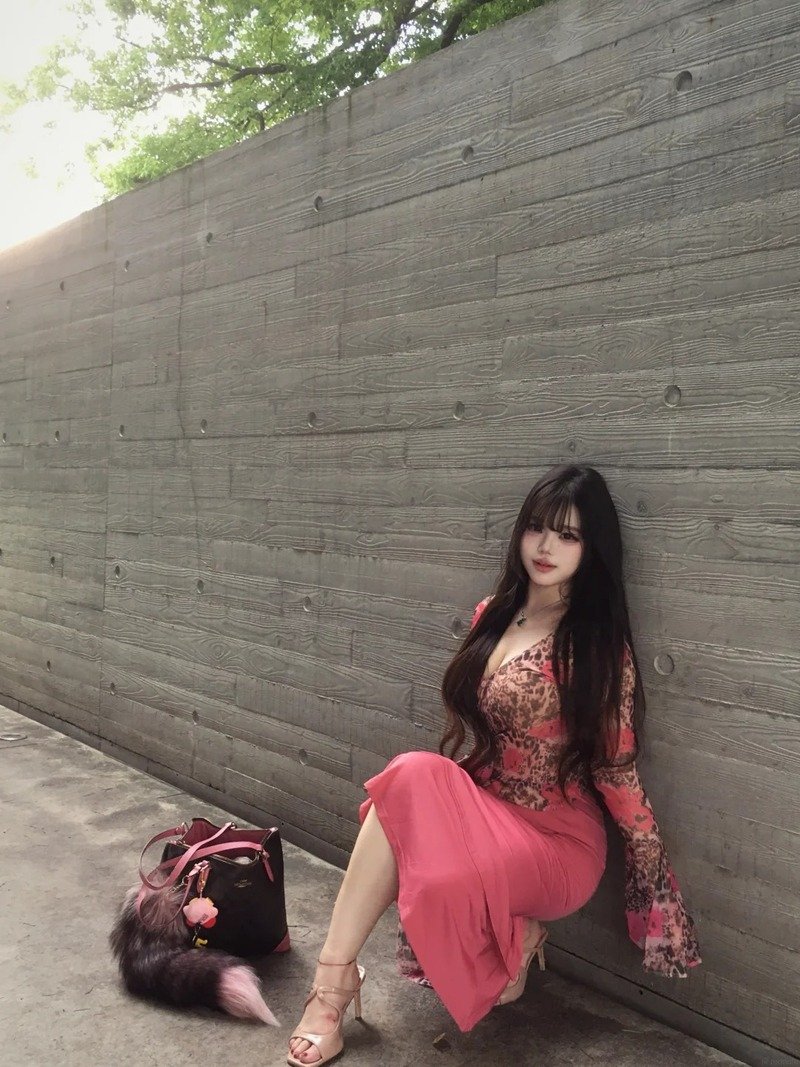 gái dú bự 16