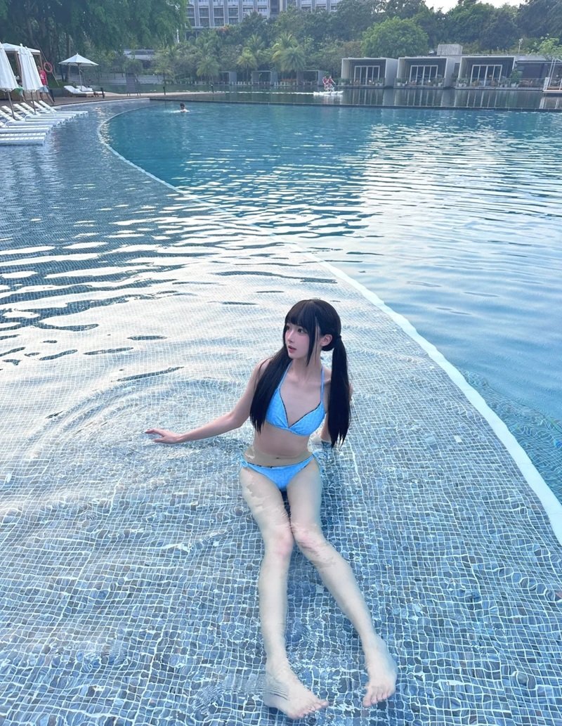gái mặc bikini 2 mảnh 10