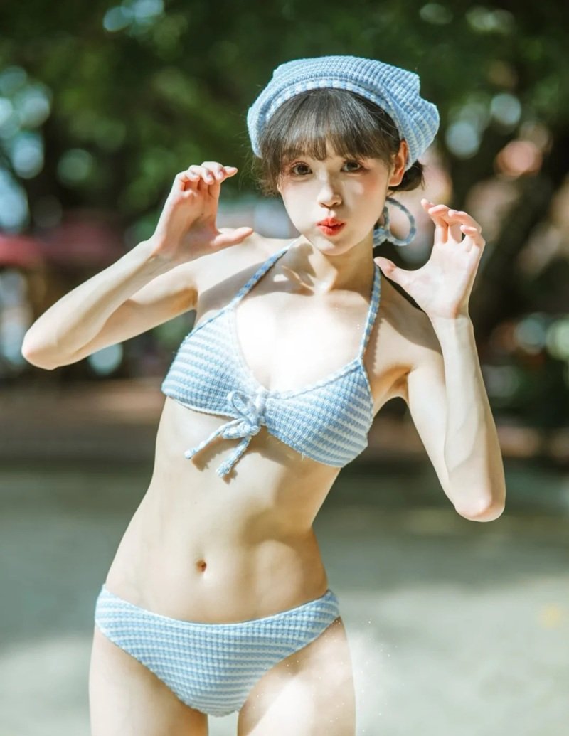 gái mặc bikini nhật 15