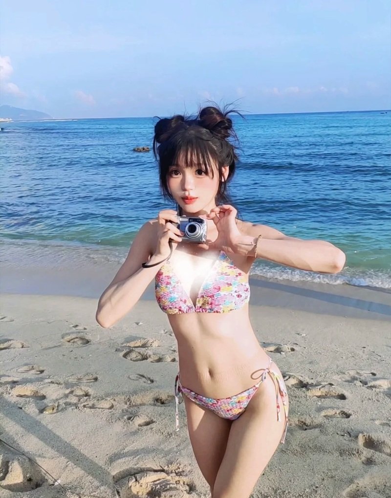 gái mặc bikini nhật 21