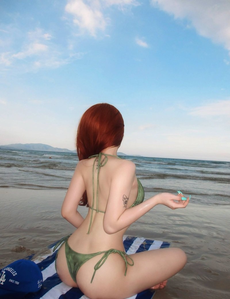 gái xinh bikini việt nam