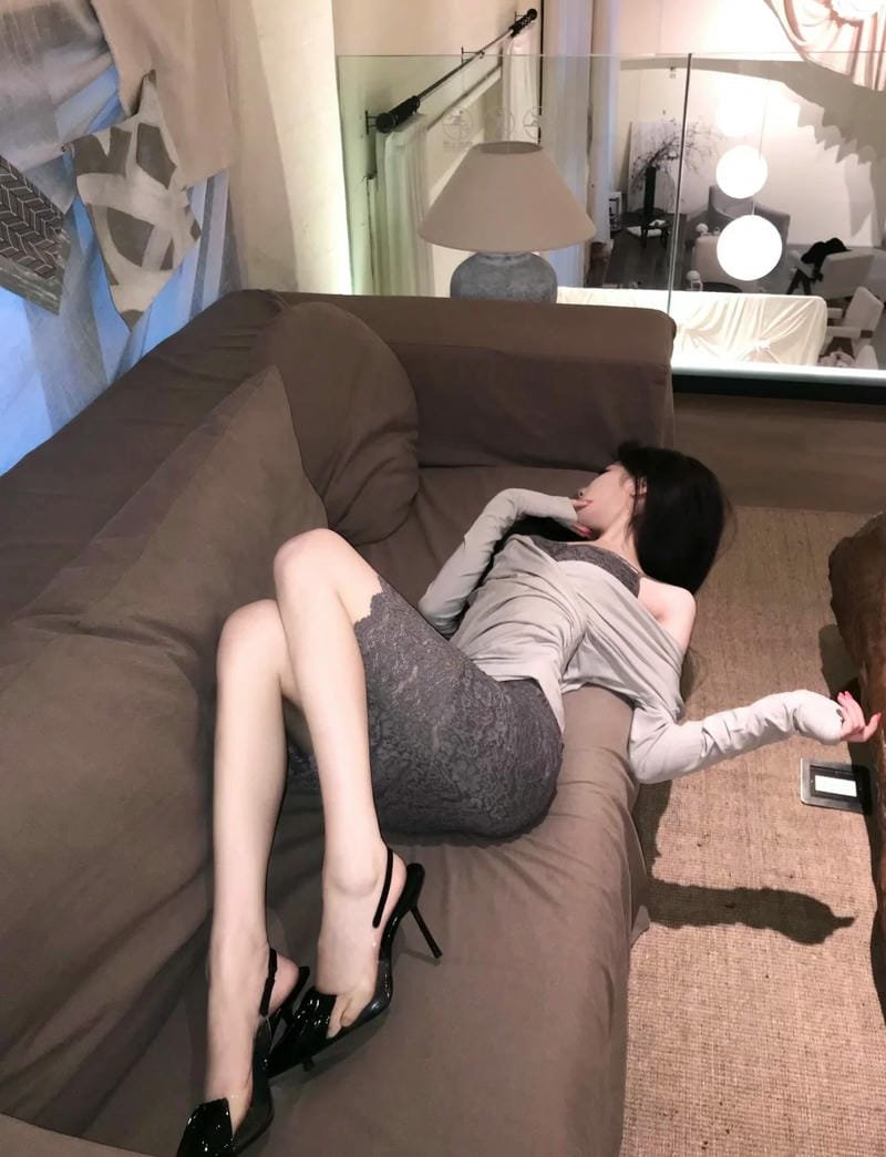 gái xinh dâm 29