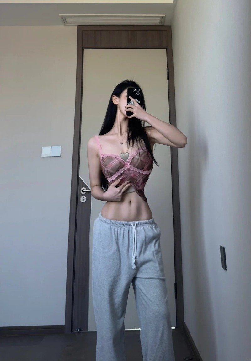 gái xinh khoe body 9