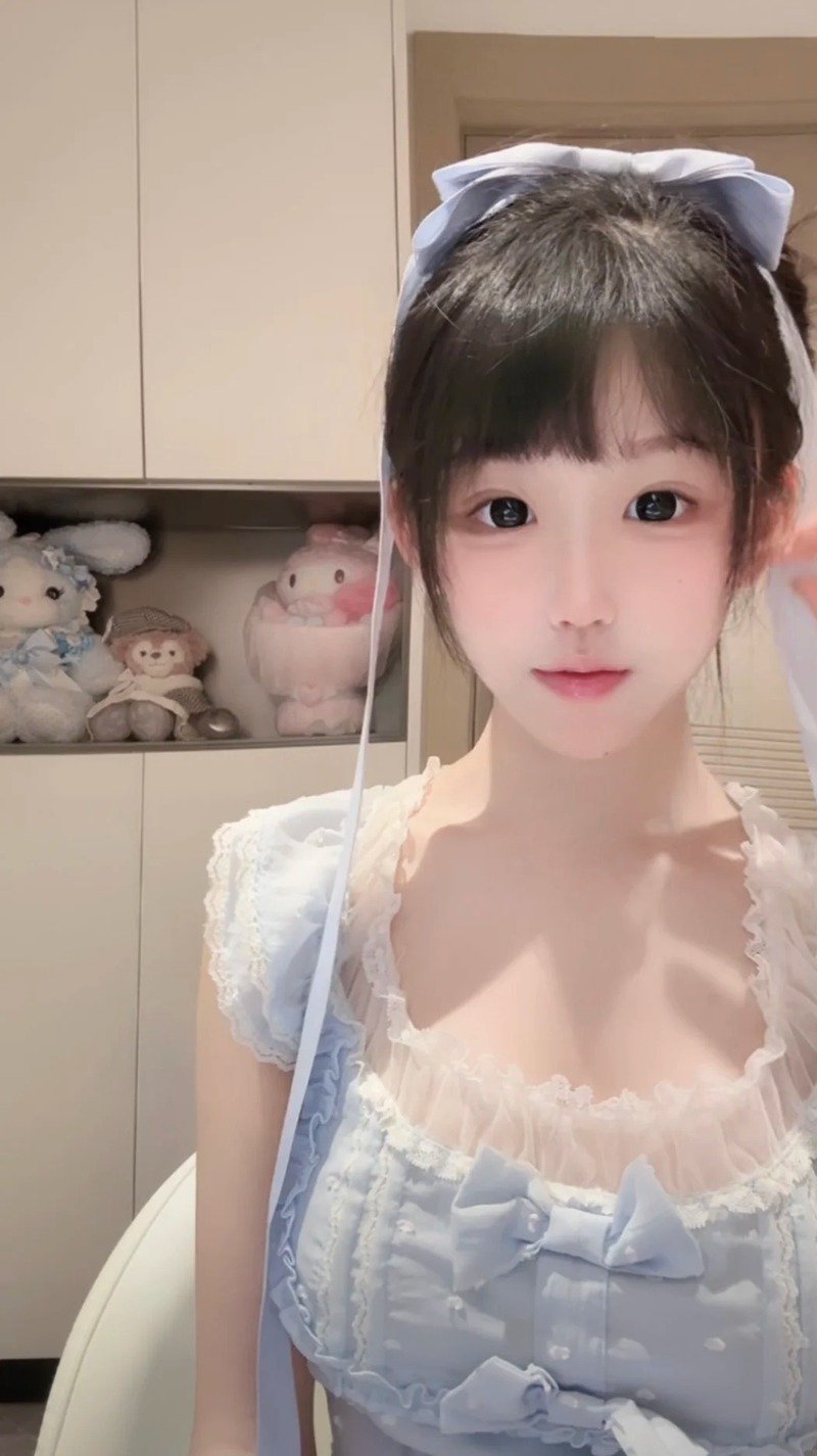 gái xinh live 14