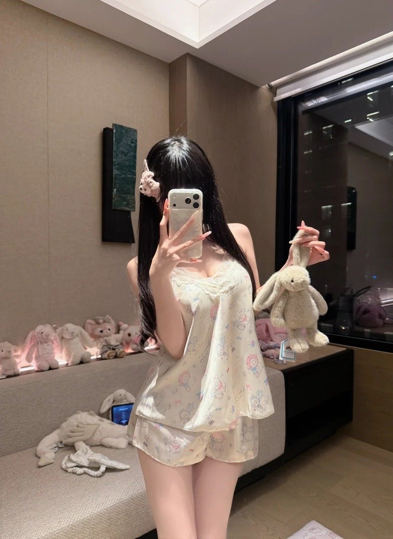 gái xinh mặc đồ ngủ 22
