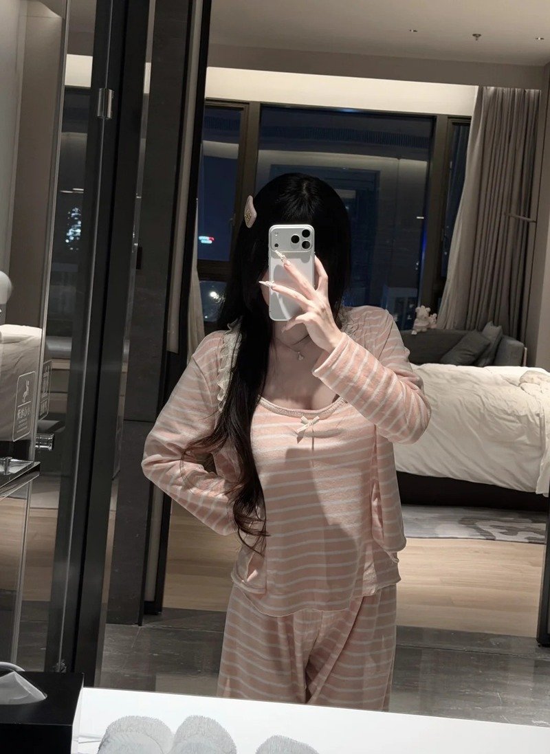 gái xinh mặc đồ ngủ 26