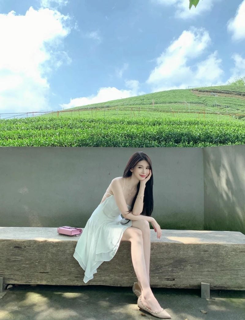 gái xinh mặc váy 10