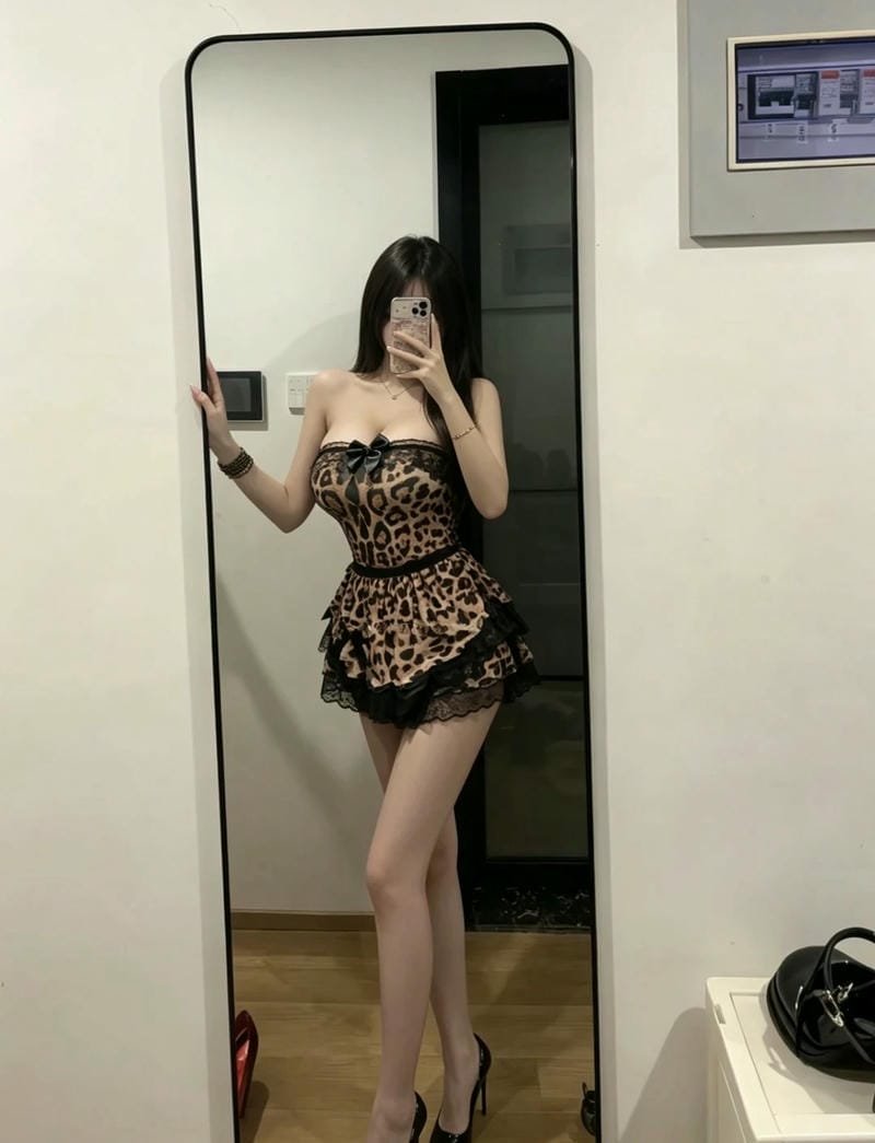gái xinh mặc váy 15