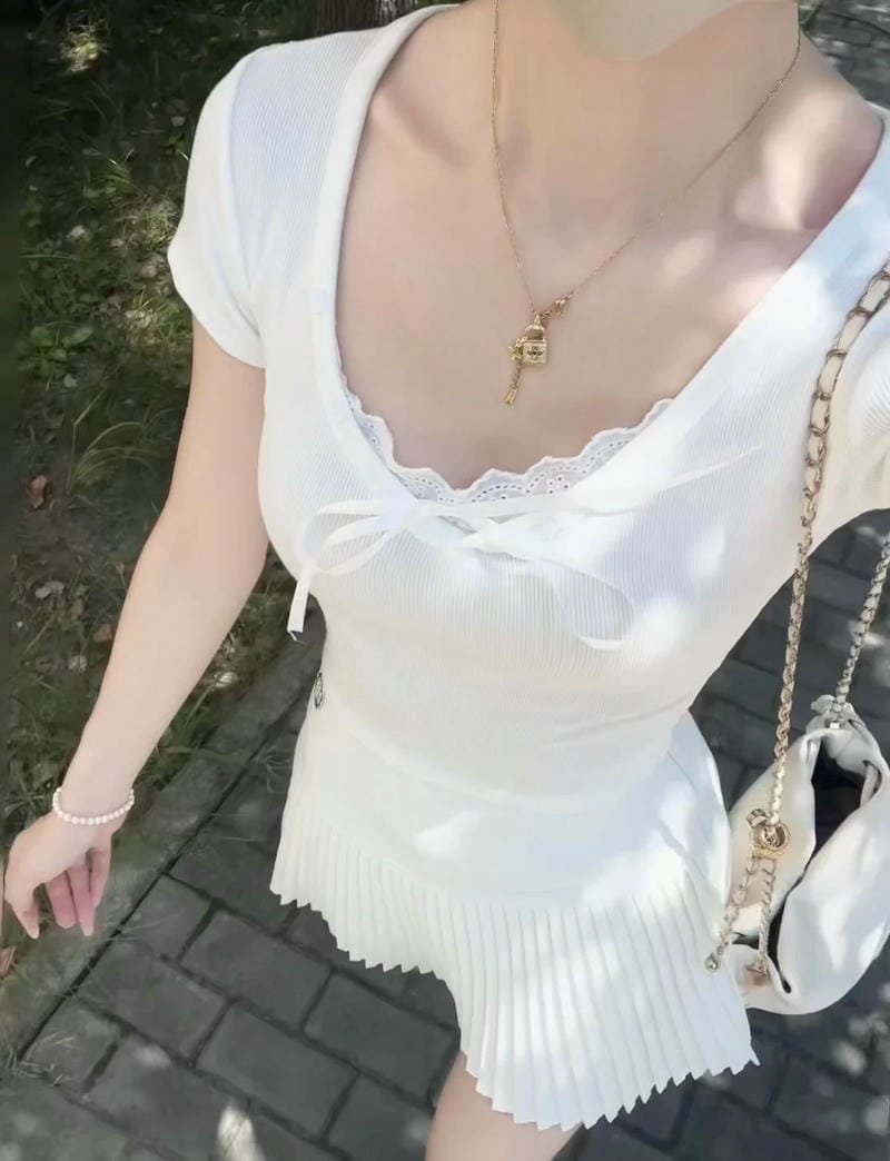 gái xinh mặc váy ngắn trắng 6