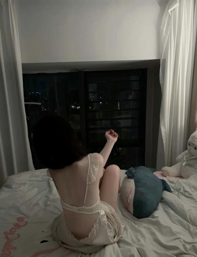gái xinh mặc váy ngủ 26