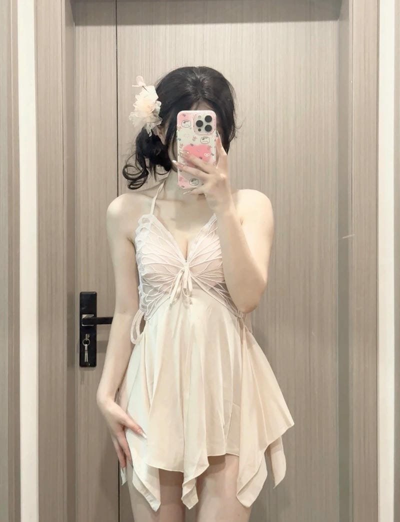 gái xinh mặc váy ngủ 5